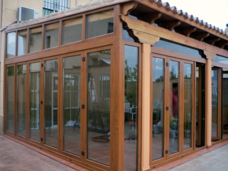 Cerramiento porche